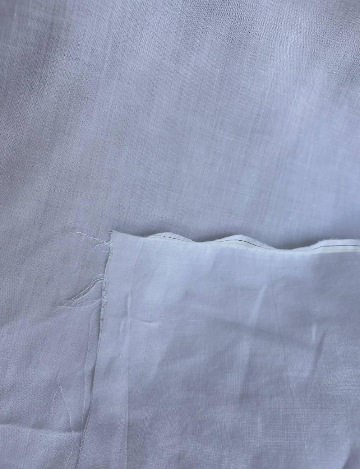 Lightweight Linen in White