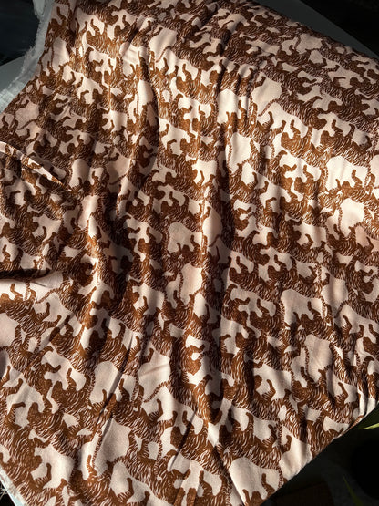 Deadstock Tiger Prowl Viscose Sateen - Peach