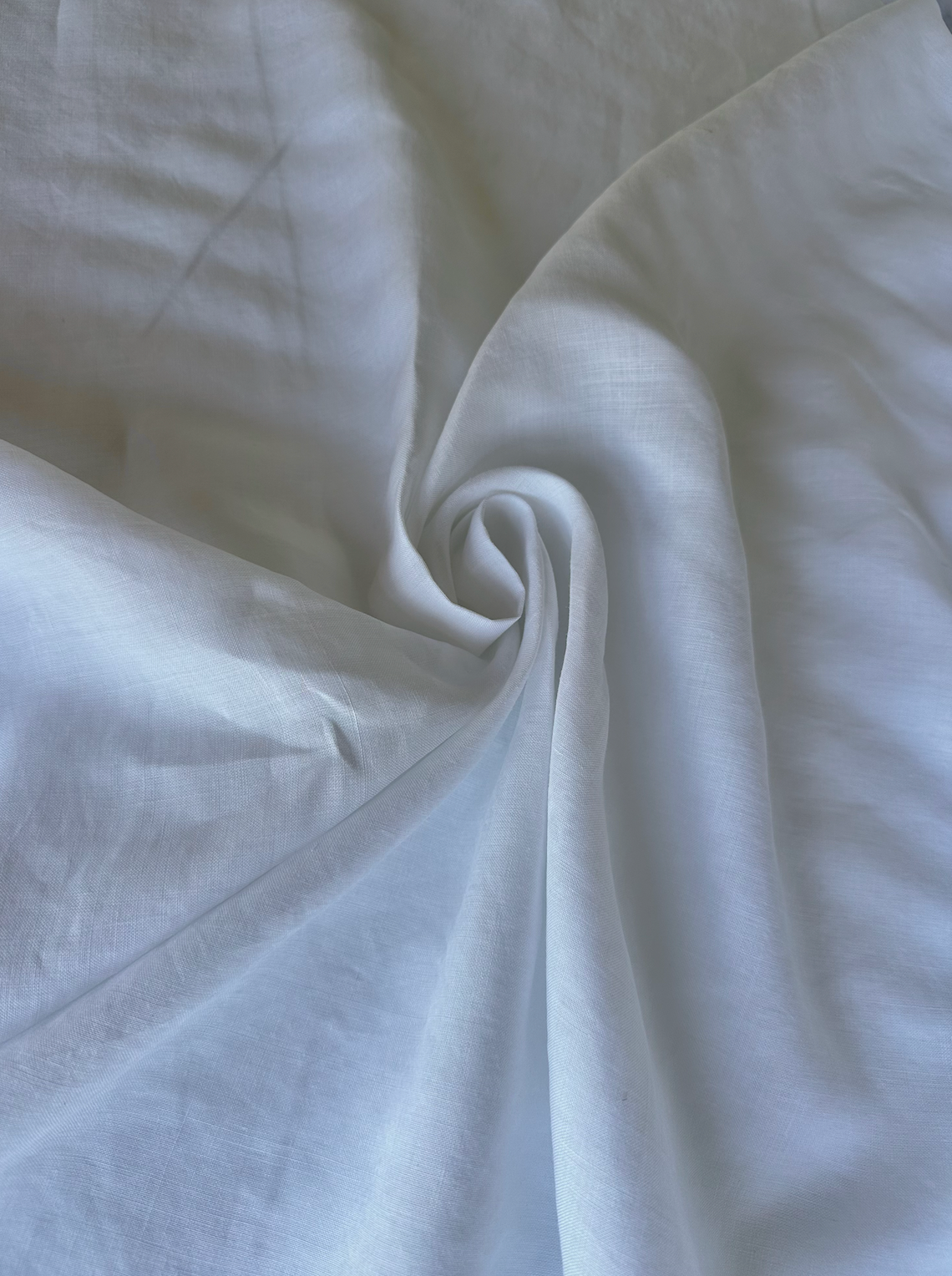 Lightweight Linen in White