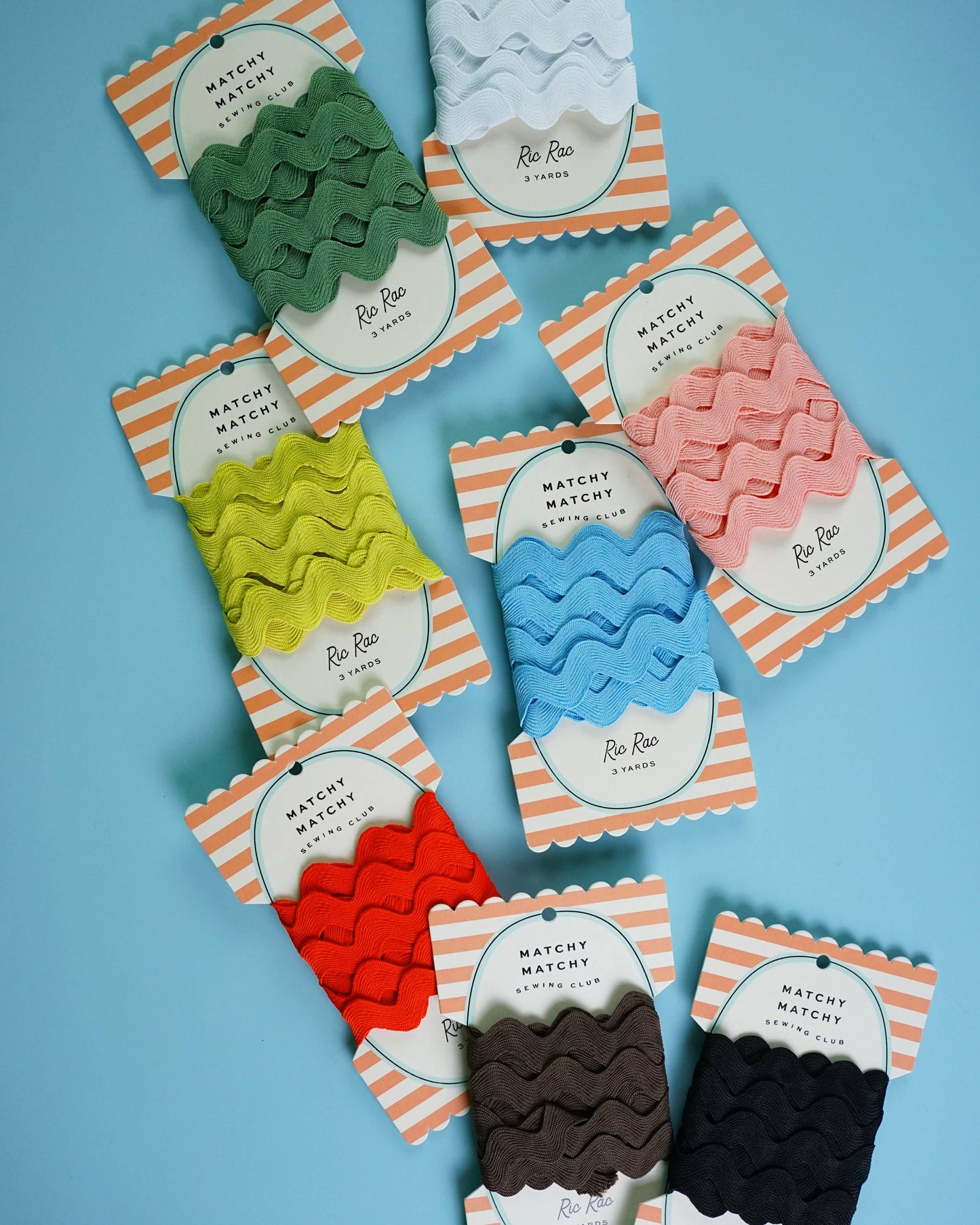 1" Licorice Big Ric Rac: 3 yards